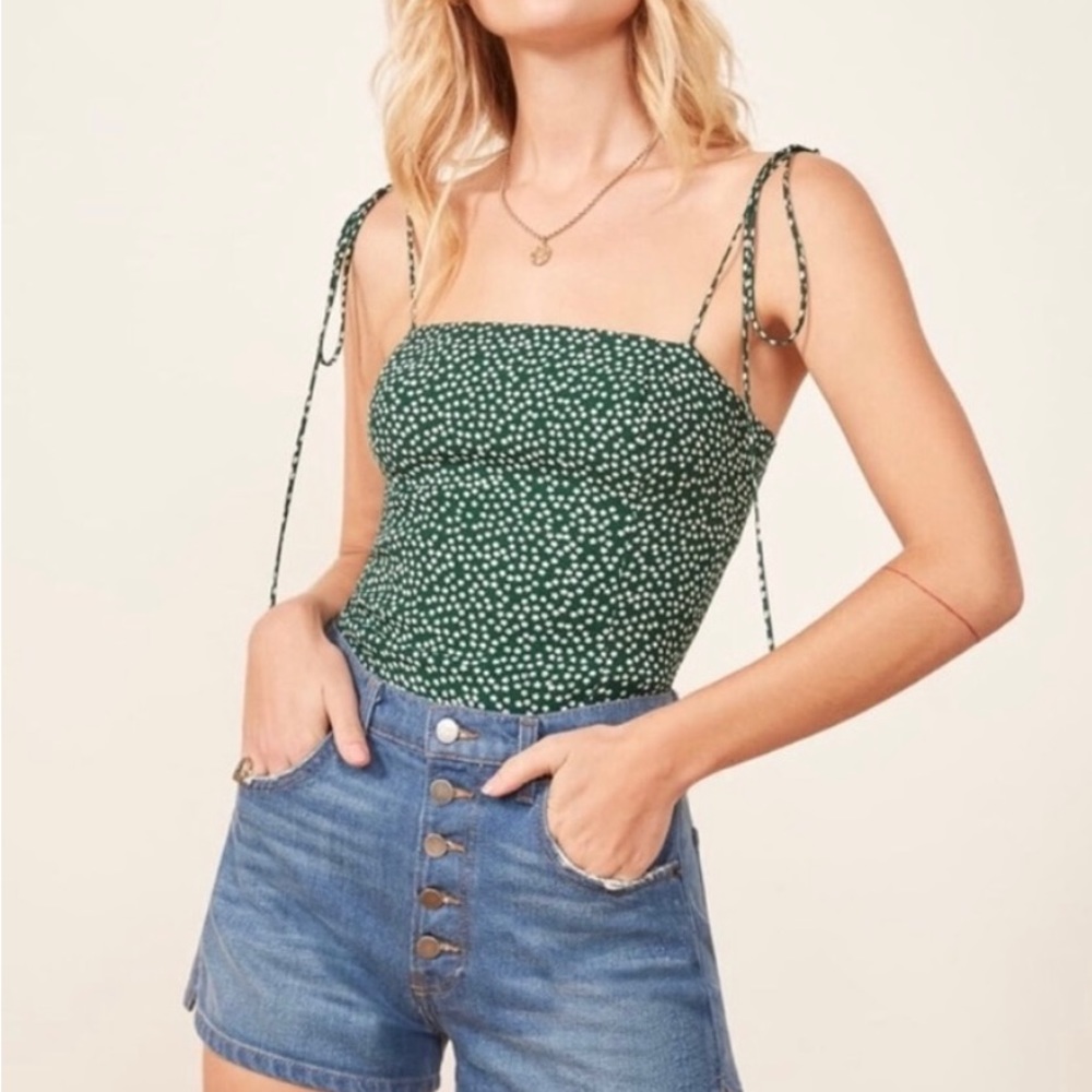 Reformation lily top size 4, gently used